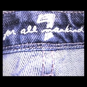 7 For All Mankind 31” Flynt style jeans.